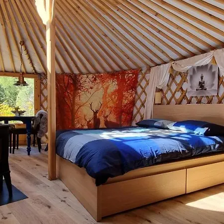 Yurt Hotel Liempde Exterior photo