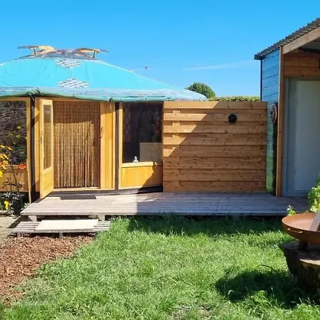 Yurt Hotel Liempde Exterior photo
